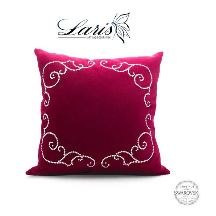 Perna decorativa cu SWAROVSKI
