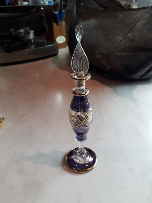 Шишенца за парфюм