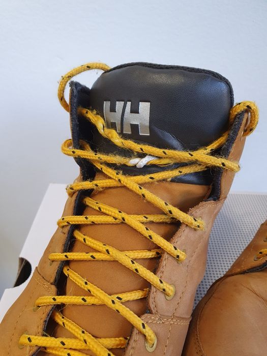 Обувки Helly Hansen модел "Tsuga" 44 номер.