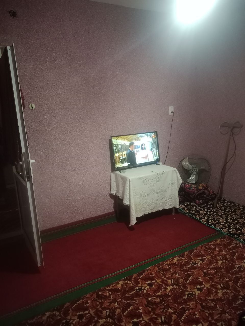 Uy sotiladi. 93kv Dom