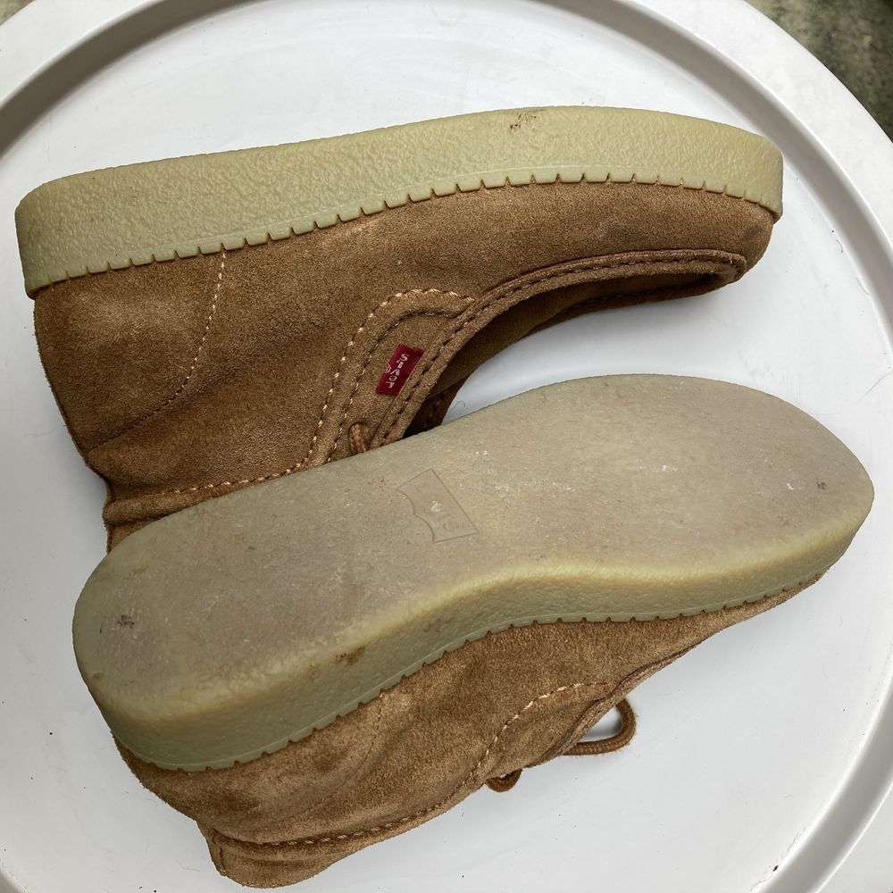 Дамски боти Levis.
