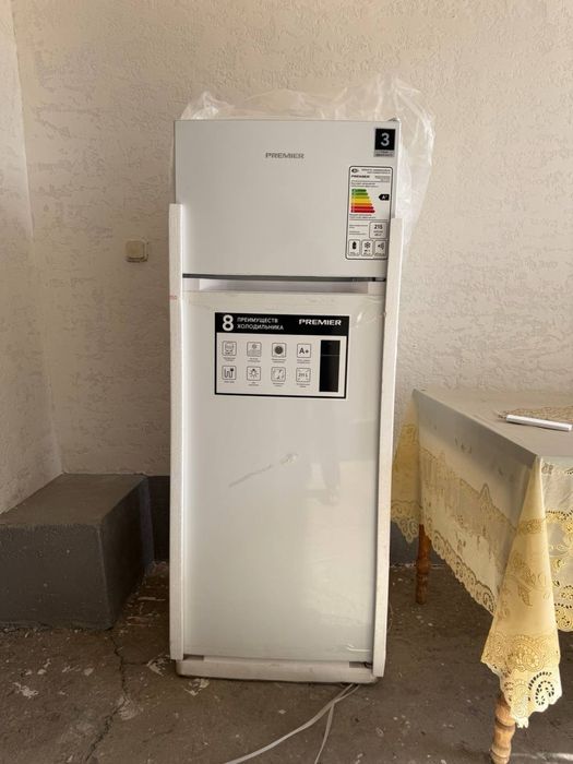 Продам холодильник Premier
