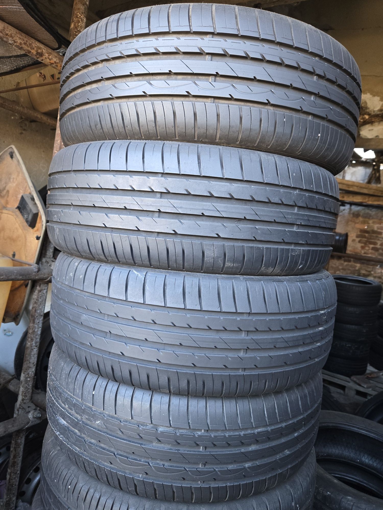 4бр. 205 55 17 Dunlop летни.