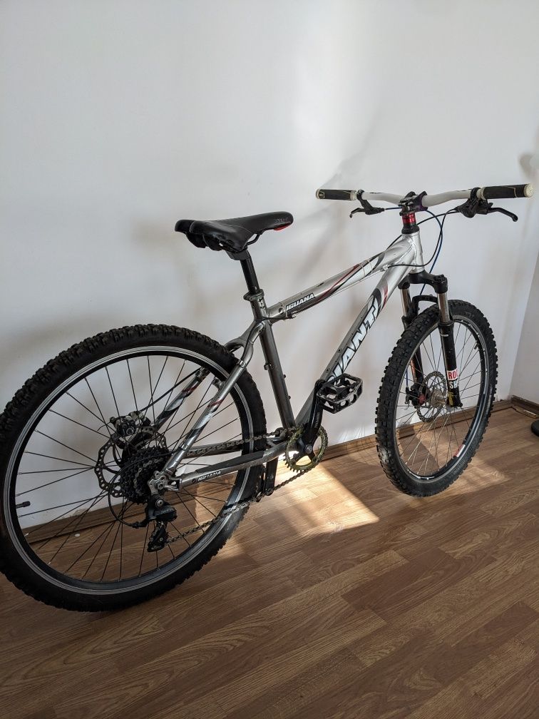 Giant Iguana Speed Mountain Bike