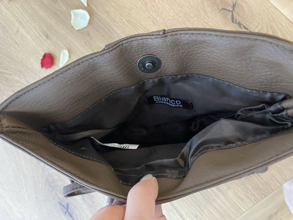 Geanta tip plic NOUA