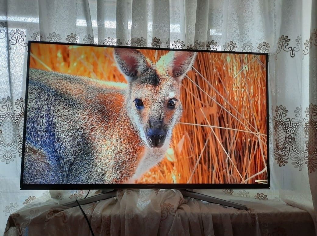 Смарт телевизор Samsung 101см.