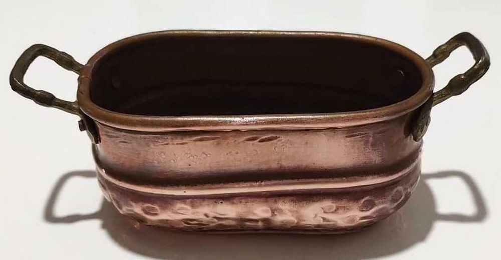 9 vase din cupru vechi lucrate manual