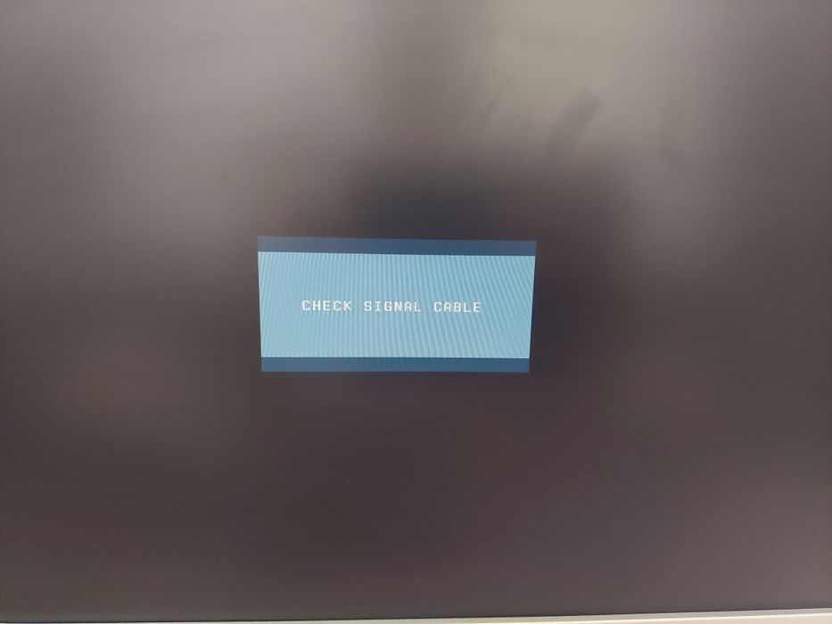 Monitor LG flatron ,diagonala 19 inch ,stare buna