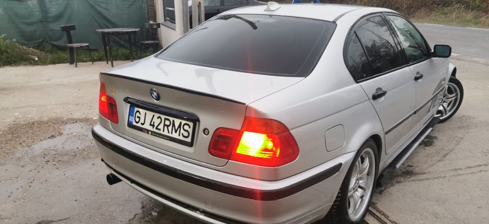 Vand sau schimb cu golf 5