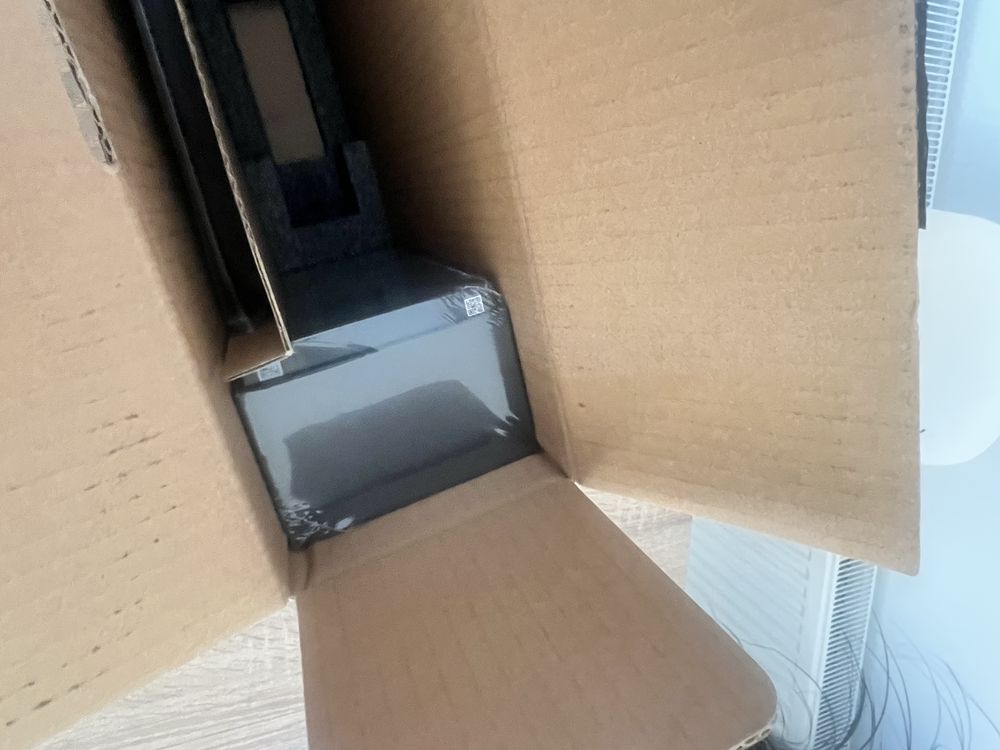 Лаптоп ASUS Zenbook S (UX393) Jade Black 13,9” Touch Screen