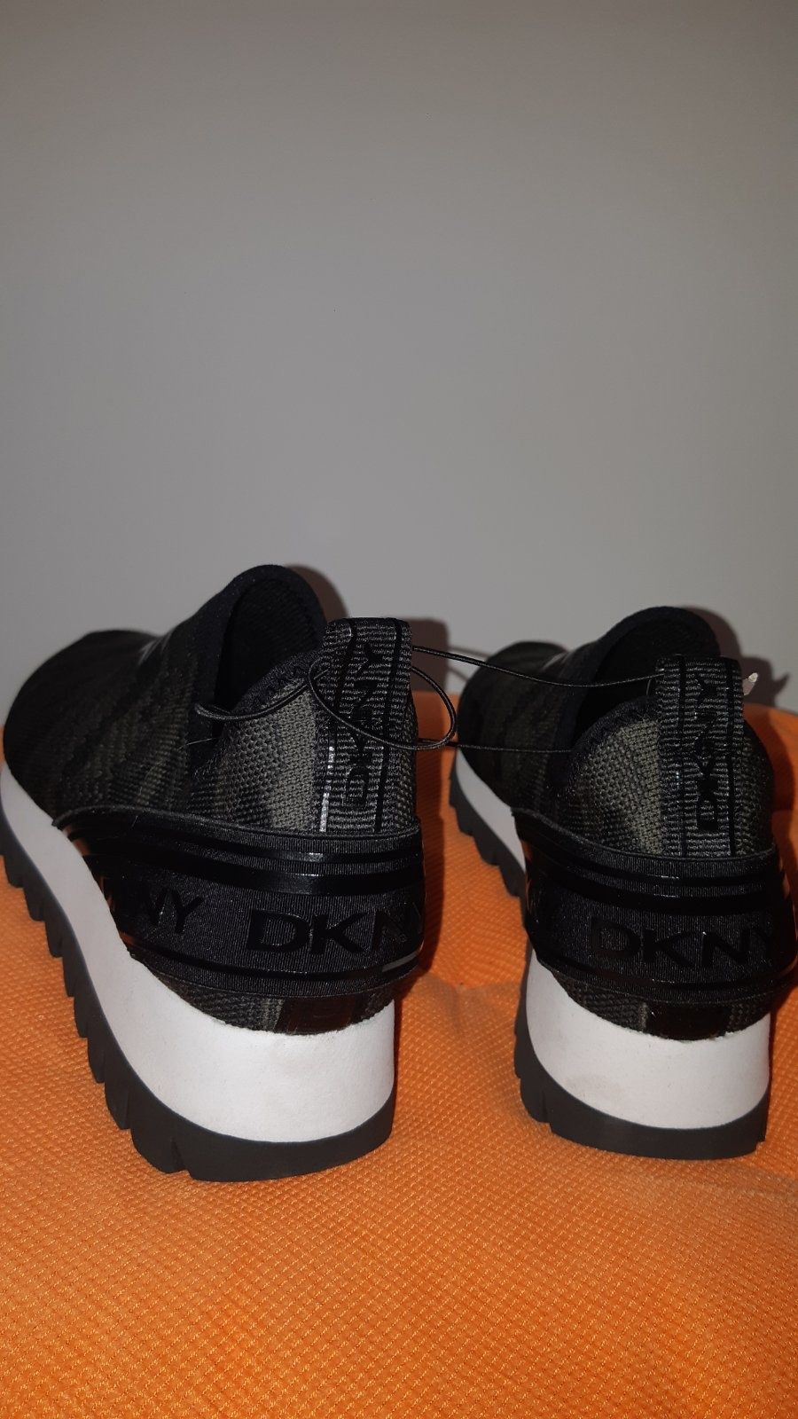 -20% DKNY дамски обувки