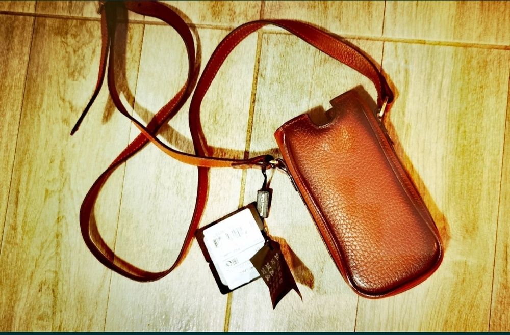 Geantă husă de piele pentru telefon Massimo Dutti nouă cu etichetă
