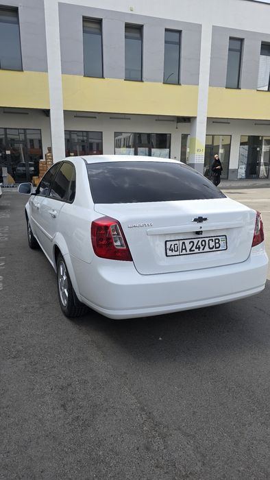 Gentra avtomat  bez luk kraskasi  orqa krilo metan holati zor
