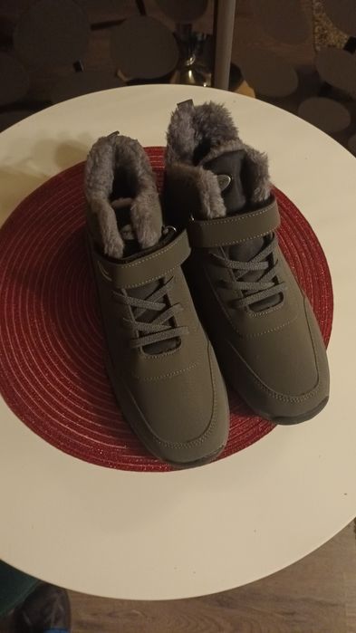 Vând ghete pt barbati