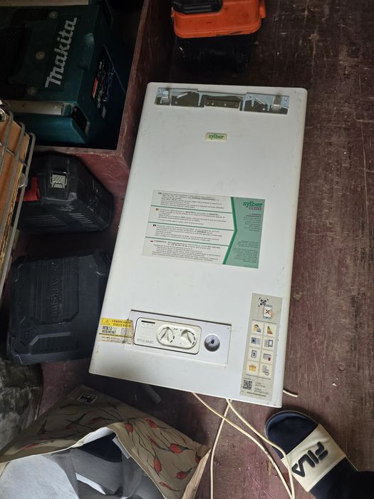 Cetrale buderus de 24 kv si sylber de piese