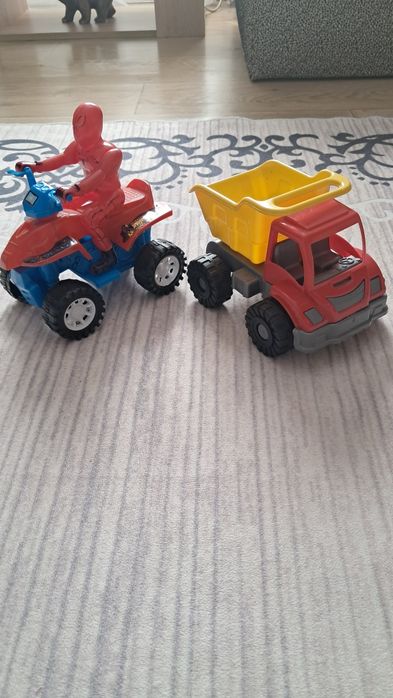 Играчки различни