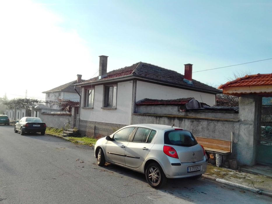 Къща в с.Добрич обл. Хасковска