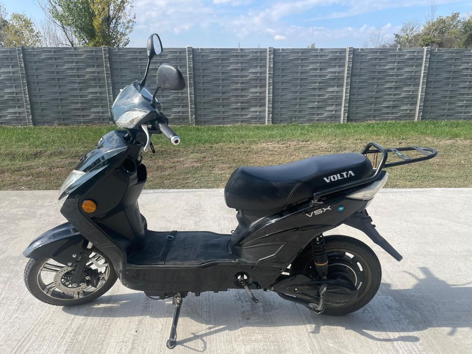 Scuter electric fara permis Volta