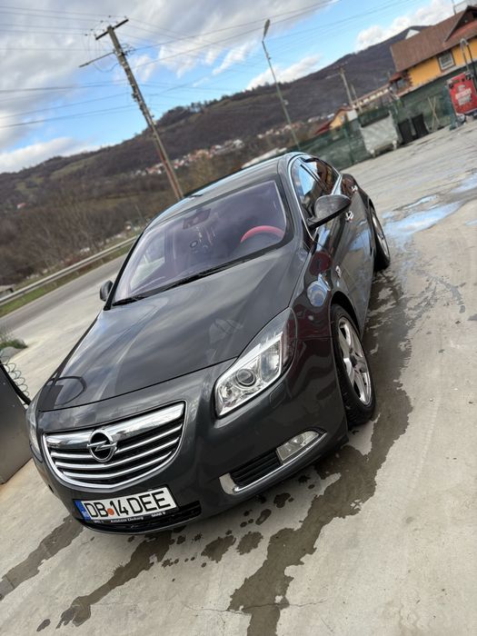 Opel insignia 2010 in stare foarte buna accept varinate