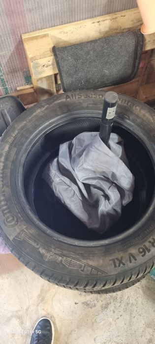 215 55 16 Continental All season 97V XL