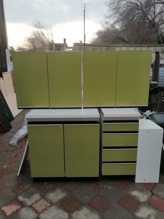 Кухонный гарнитур