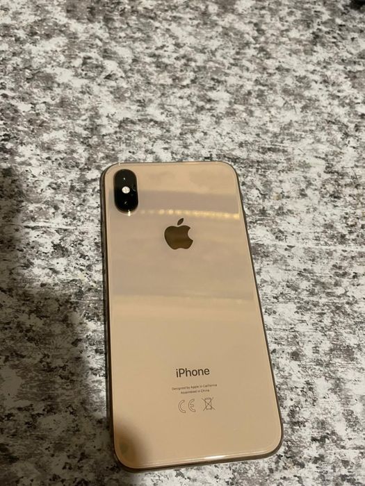 Продам срочно айфон xs