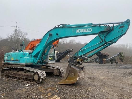 Dezmembrez excavator Kobelco SK250, SK230, SK260, SK270 – piese utilaj