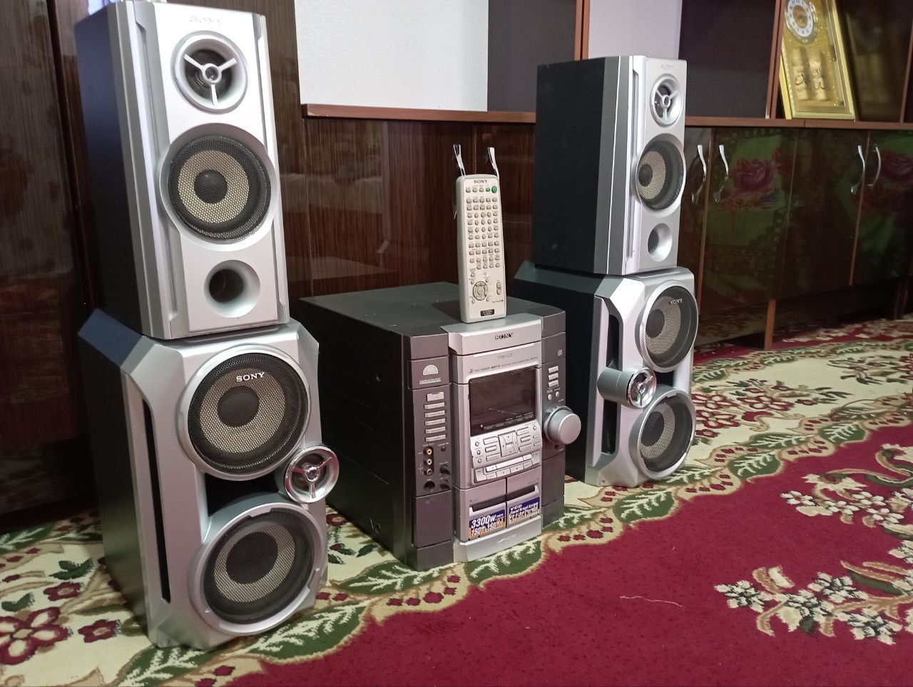 Muzikalniy sentr SONY