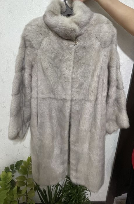 Продам Норковую шубу