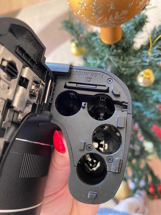 Цифров фотоапарат SONY DSC-H300