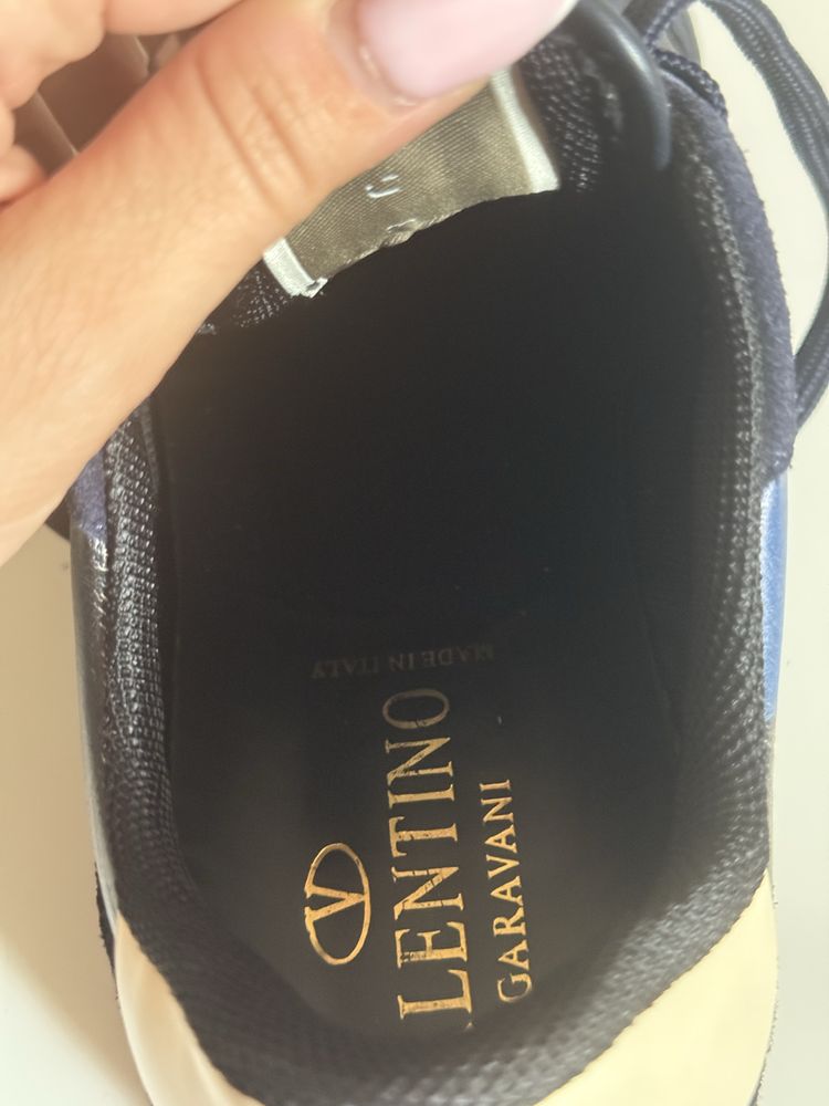 Valentino garavani