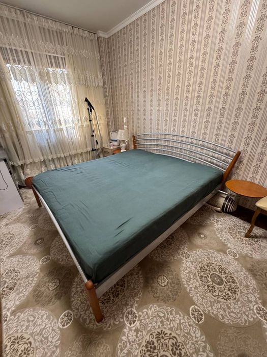 Кровать металическая