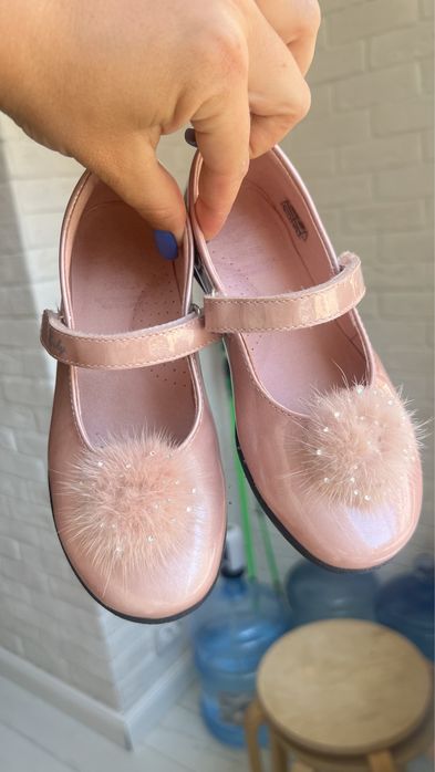 Туфли Pablosky  на девочку новые