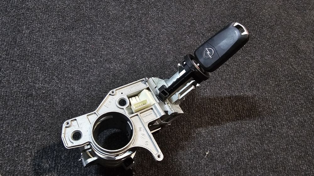 Contact Opel Astra H