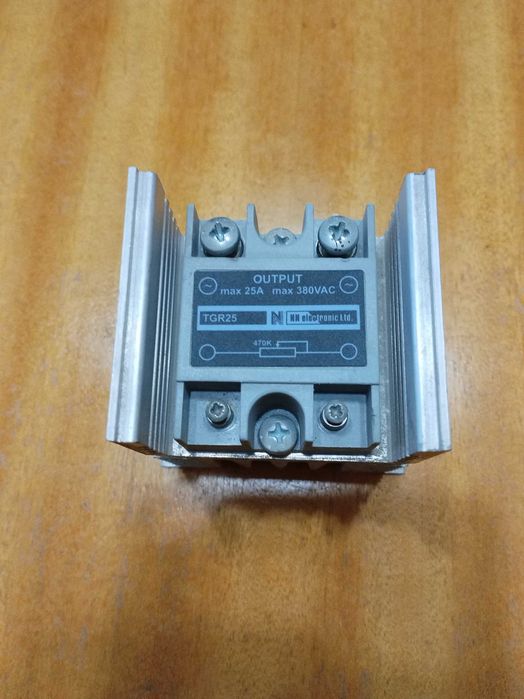 Еднофазен регулатор