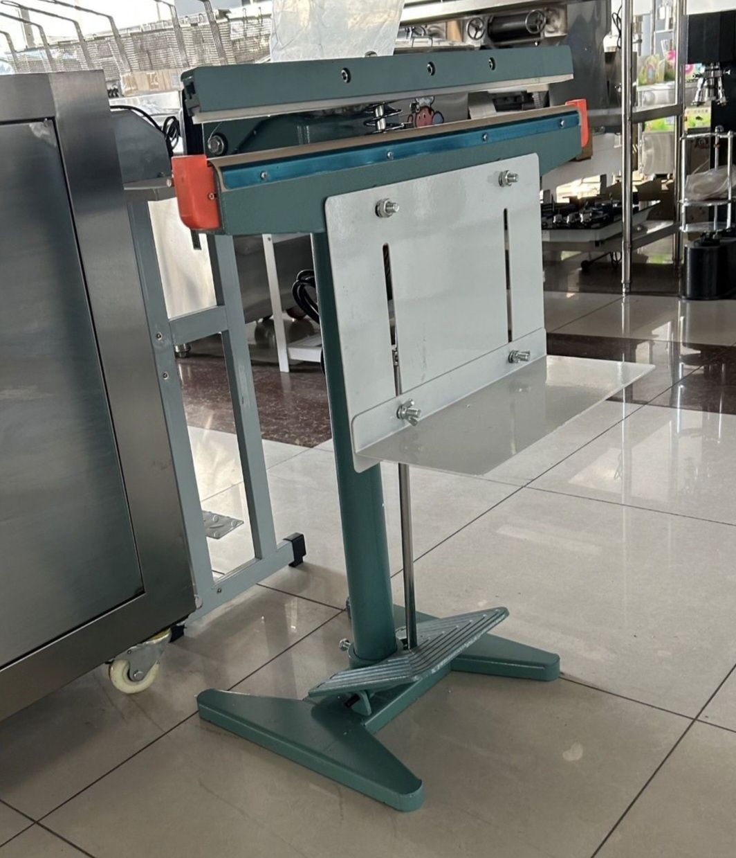 Pedal zapayshik Upakopka aparat qadoqlash uskunasi