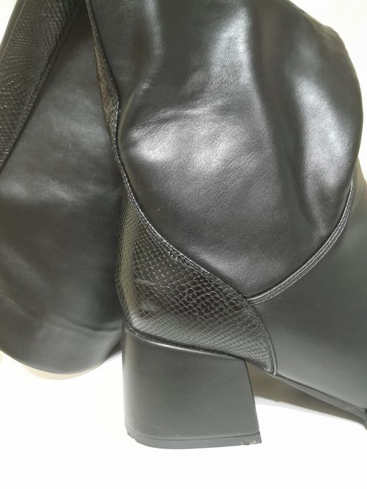 Продам зимние сапоги