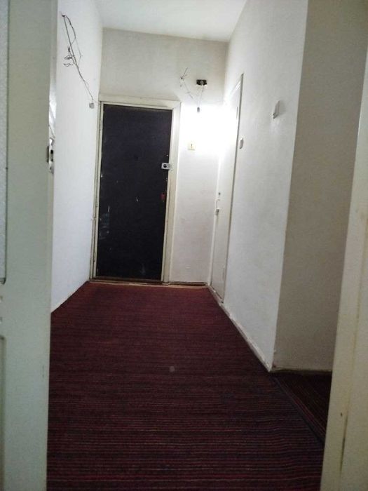 Uchtepa tumani, 25-kvartalda, Olam klinikasi orqasida, 1/1/4 sotiladi.