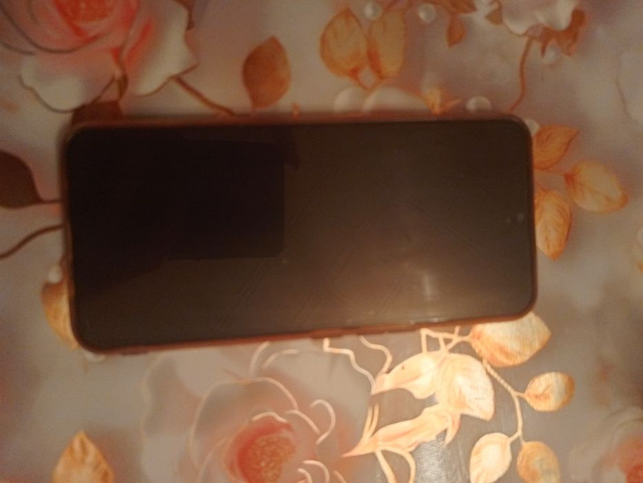 Продам телефон TECNO SPARK 7