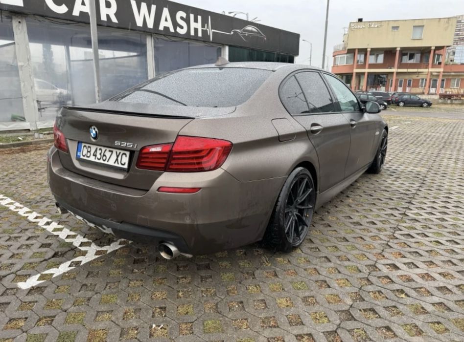 BMW 535i RWD Face M Sport
