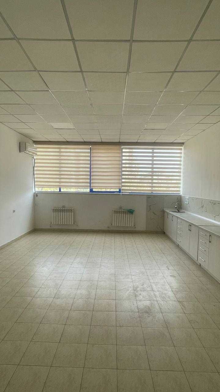 Сдам офис в аренду на Яккасарайском районе, Абдулла Каххара, Бабура RR