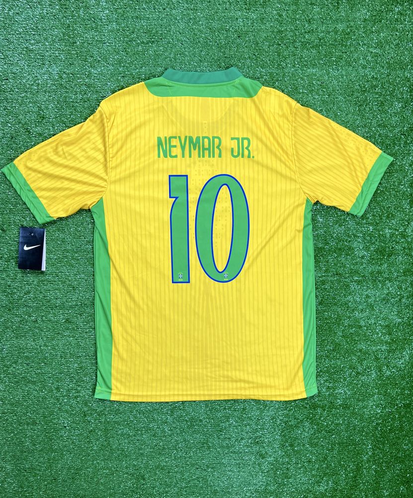Най-новата футболан тениска на Бразилия/Неймар/Brazil/Naymar JR/25/26