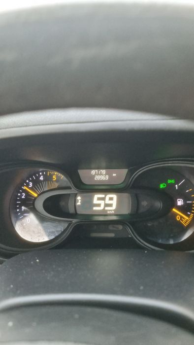 Vind renault trafic2LH2