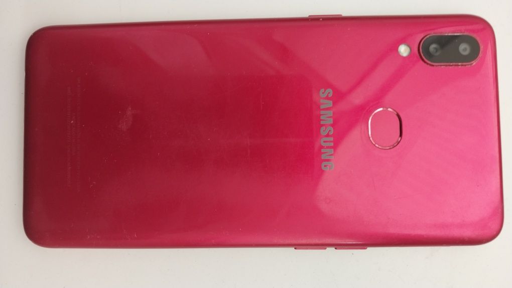 SAMSUNG A10S 32гига б. продаётся сотмокчи ман
