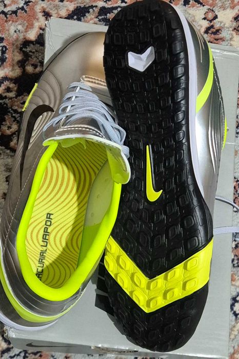 Футболни обувки Nike