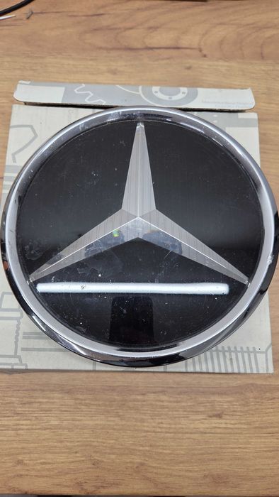 Емблема за мерцедес CLS C257