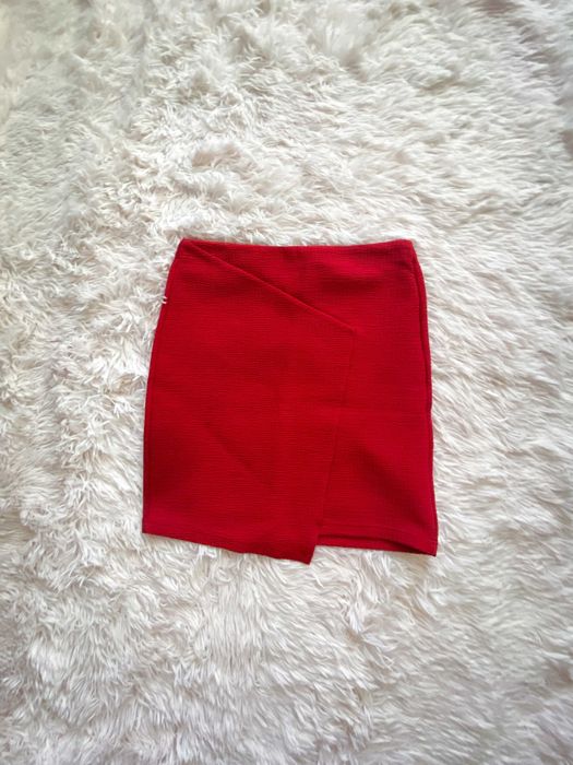 Fustă Bershka Vară/Primăvară, Mărimea XS, Stare Impecabilă