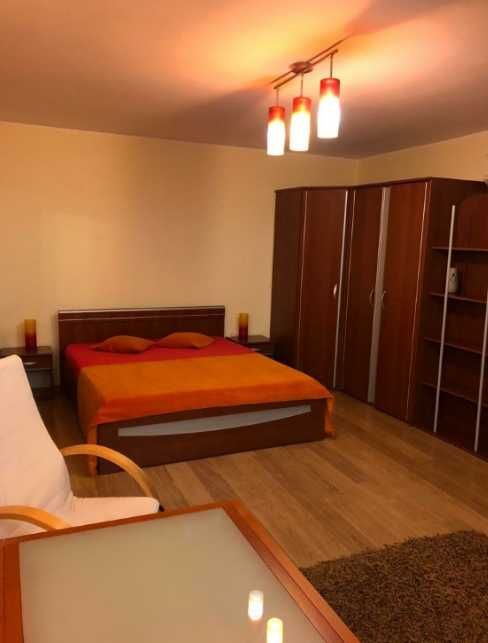 Дава се под наем Едностаен апартамент в Пловдив, Кършияка - 45 кв.м за 183.6 € - Снимка #1