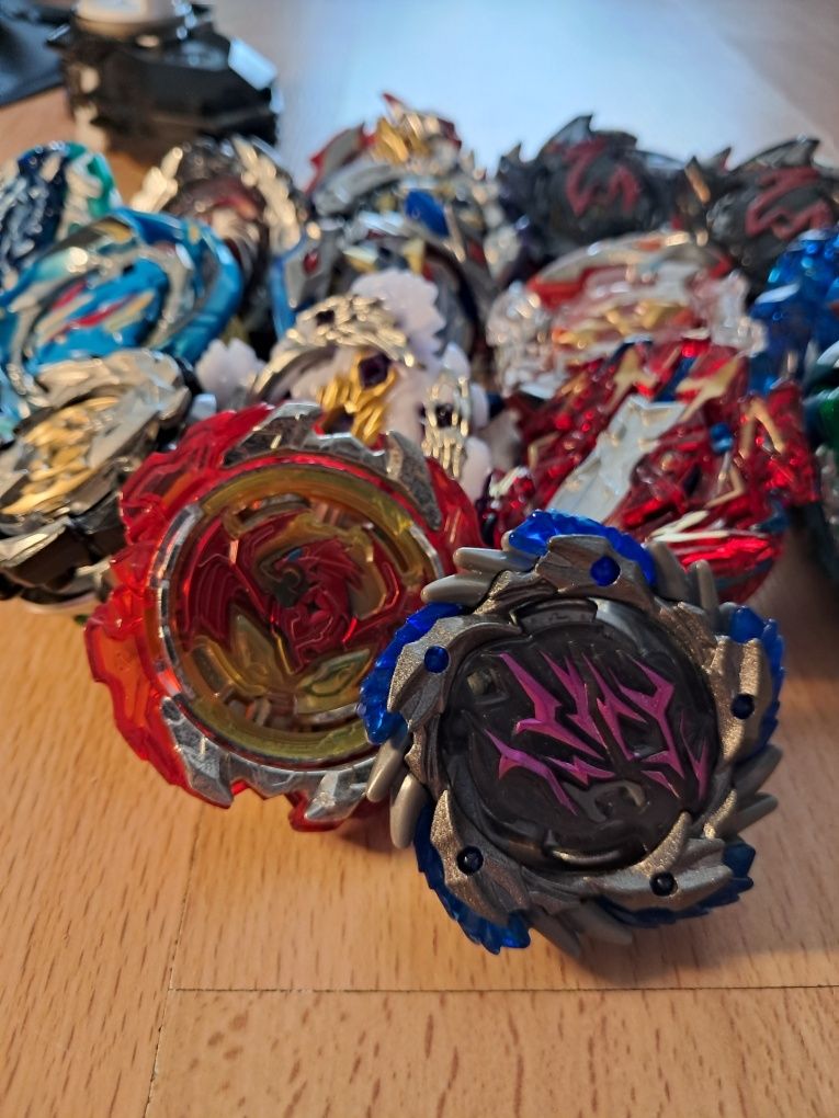 20 beyblade burst бейблейд