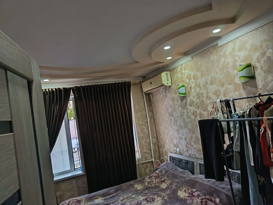 Квартира сотилади